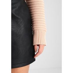 Swetry klasyczne damskie: Topshop Petite DETAIL Sweter nude