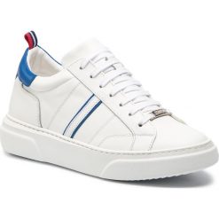 Sneakersy ANTONY MORATO - MMFW01123/LE300001 White 1000. Białe sneakersy męskie Antony Morato, na co dzień, bez wzorów, ze skóry ekologicznej, eleganckie, bez zapięcia. Za 649,00 zł.