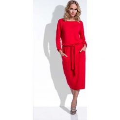 Midi Czerwona Sukienka w Stylu Casual z Podpinanymi Rękawami. Czerwone sukienki balowe marki Molly.pl, na co dzień, l, w paski, z dzianiny, z klasycznym kołnierzykiem, z długim rękawem, midi, sportowe. Za 140,00 zł.