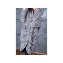 SZARY PŁASZCZ Z CZARNYM WZORNICTWEM I ZŁOTYM MOTYWEM. Szare płaszcze damskie Skalny, s, z aplikacjami, z bawełny, retro, długie. Za 579,00 zł.