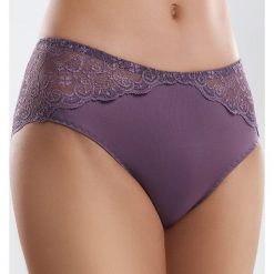 Figi klasyczne Crocus. Szare figi damskie Astratex, w koronkowe wzory, z bawełny. Za 45,99 zł.