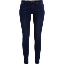 Q/S designed by Jeansy Slim Fit blue denim. Niebieskie jeansy damskie relaxed fit marki Q/S designed by. W wyprzedaży za 183,20 zł.