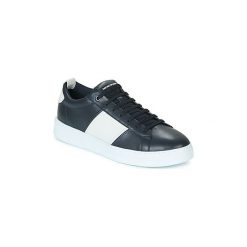 Buty Emporio Armani X4X287-XM096-P421. Czarne trampki męskie Emporio Armani, bez wzorów, bez zapięcia. Za 840,70 zł.