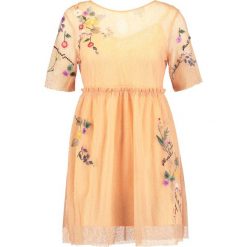 Sukienki hiszpanki: Topshop Petite Sukienka letnia peach