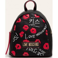 Love Moschino - Plecak. Czarne plecaki damskie Love Moschino, bez wzorów, ze skóry ekologicznej. W wyprzedaży za 499,90 zł.
