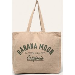 Banana Moon - Torebka. Torby damskie na zakupy Banana Moon, z nadrukiem, z materiału, na ramię, duże, z nadrukiem, bez dodatków. W wyprzedaży za 129,90 zł.