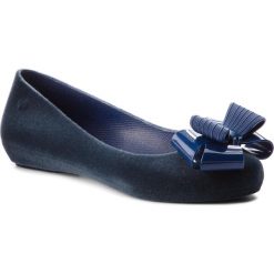 Baleriny ZAXY - Pop Flocked II Fem 82542 Navy 51825 BB285029 02064. Niebieskie baleriny damskie Zaxy, bez wzorów, z tworzywa sztucznego, bez obcasa. W wyprzedaży za 129,00 zł.