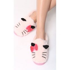 Jasnoróżowe Klapki Love Story. Czerwone crocsy damskie marki other, z materiału. Za 49,99 zł.