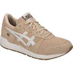 Asics Gel-Lyte H8B3L-0500 buty sneakers męskie beżowe 40,5. Brązowe buty sportowe męskie Asics lifestyle, z nubiku, bez zapięcia, asics gel lyte. W wyprzedaży za 309,99 zł.