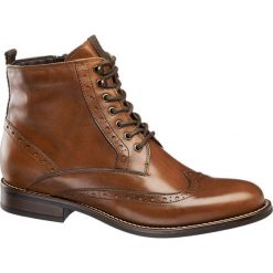 Botki damskie 5th Avenue koniakowe. Brązowe botki damskie na obcasie marki 5th Avenue, z materiału, na sznurówki. Za 239,90 zł.