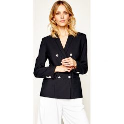 Żakiet TOMMY HILFIGER WW0WW28011. Niebieskie marynarki damskie TOMMY HILFIGER, bez wzorów, z elastanu. W wyprzedaży za 1259,00 zł.