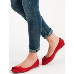 C8071RO. Czerwone baleriny damskie Corina, bez wzorów, bez obcasa. Za 49,90 zł.