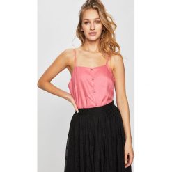 Glamorous - Top. Różowe bluzki damskie Glamorous, s, z bawełny, casualowe. W wyprzedaży za 59,90 zł.