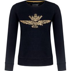 Bluza AERONAUTICA MILITARE. Niebieskie bluzy damskie Aeronautica Militare, bez wzorów, bez rękawów, bez kaptura. W wyprzedaży za 235,00 zł.