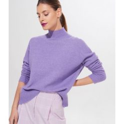 Sweter z domieszką wełny - Fioletowy. Fioletowe swetry damskie Mohito, s, bez wzorów, z wełny, bez rękawów, bez kaptura. Za 119,99 zł.