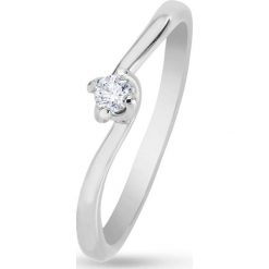 Złoty Pierścionek - złoto 585, Brylant 0,08ct. Żółte pierścionki damskie W.KRUK, z brylantem, złote. Za 1590,00 zł.