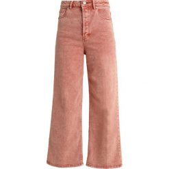 Free People WALES WIDE LEG Jeansy Straight Leg terracotta. Pomarańczowe jeansy damskie marki Free People. Za 409,00 zł.