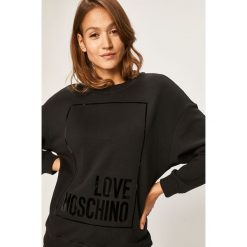 Love Moschino - Bluza. Czerwone bluzy damskie Love Moschino, m, z aplikacjami, z elastanu, bez rękawów, bez kaptura. W wyprzedaży za 569,90 zł.