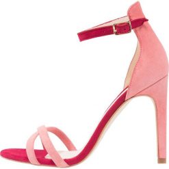 Rzymianki damskie: MAI PIÙ SENZA Sandały na obcasie pink
