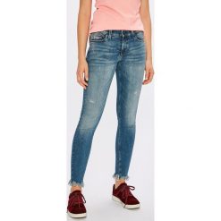 Tommy Jeans - Jeansy Nora. Niebieskie jeansy damskie Tommy Jeans. W wyprzedaży za 269,90 zł.