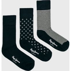 Pepe Jeans - Skarpety Dougie (3-pack). Niebieskie skarpetki męskie marki Pepe Jeans, bez wzorów, z elastanu. W wyprzedaży za 39,90 zł.
