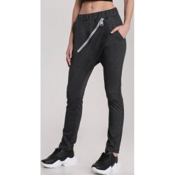 Ciemnoszare Spodnie Lorairena. Szare spodnie damskie Renee, xl, z dresówki. Za 79,99 zł.