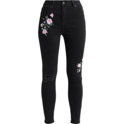 Even&Odd Jeansy Slim Fit black denim. Czarne rurki damskie Even&Odd. Za 149,00 zł.