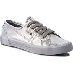Tenisówki PEPE JEANS - Aberlady Met 18 PLS30587 Silver 934. Szare półbuty damskie Pepe Jeans, na co dzień, bez wzorów, z jeansu, bez obcasa, na płaskiej podeszwie, bez zapięcia. W wyprzedaży za 149,00 zł.