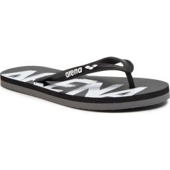 Japonki ARENA - Flip Flop Polybag 002309 201 Black. Czarne klapki damskie Arena, bez wzorów, z tworzywa sztucznego, na wysokim obcasie. W wyprzedaży za 59,00 zł.