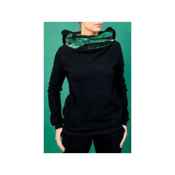 Bluza z kominem i kapturem. Czarne bluzy damskie Awu, s, z haftami, z dzianiny, bez rękawów. Za 219,00 zł.