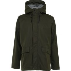 Helly Hansen LERWICK Kurtka przeciwdeszczowa forest night. Zielone kurtki trekkingowe męskie Helly Hansen, l, z materiału. W wyprzedaży za 479,20 zł.