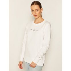 Bluza TOMMY HILFIGER Th Ess Hilfiger C-Nk WW0WW28220. Białe bluzy damskie TOMMY HILFIGER, xs, bez wzorów, bez rękawów, bez kaptura. Za 449,00 zł.