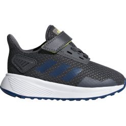 Buty adidas Duramo 9 I (F35109). Szare buty chłopięce sportowe Adidas, z materiału, bez zapięcia. Za 139,99 zł.