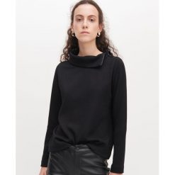 Bluza ze stójką - Czarny. Czarne bluzy damskie Reserved, s, bez wzorów, bez rękawów, bez kaptura. Za 69,99 zł.