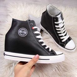 Trampki damskie na koturnie czarne Big Star EE274615 - czarny. Czarne trampki i tenisówki damskie BIG STAR, bez wzorów, bez zapięcia. Za 101,99 zł.
