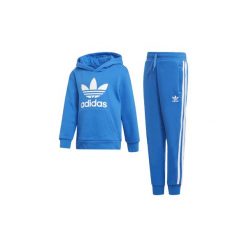 Zestawy dresowe adidas Zestaw z bluzą z kapturem Trefoil. Niebieskie bluzy chłopięce marki Adidas, z dresówki, z kapturem. Za 279,00 zł.