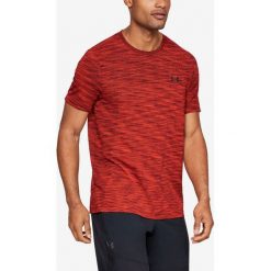 Under Armour Vanish Seamless Koszulka Czerwony. Czerwone podkoszulki męskie Under Armour, s, bez wzorów, z poliesteru, bez kołnierzyka, z krótkim rękawem, krótkie. Za 206,95 zł.