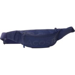 Saszetka nerka LACOSTE - Waistbag NH3085PO Blue Depths D55. Niebieskie torby męskie skórzane Lacoste, bez wzorów, ze skóry ekologicznej, młodzieżowe. Za 479,00 zł.