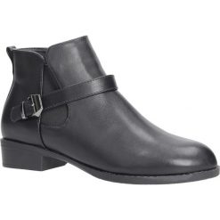 Czarne botki na niskim obcasie z klamrą Casu D18X15/B. Czarne botki damskie marki Casu, na niskim obcasie, na klamry. Za 49,99 zł.