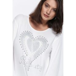 Biała Bluzka Girls Night Out. Białe bluzki damskie marki Born2be, xl, z aplikacjami, z okrągłym kołnierzem, z długim rękawem. Za 34,99 zł.