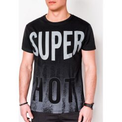 T-shirt męski z nadrukiem S1082 - czarny. Czarne t-shirty męskie Ombre Clothing, s, z nadrukiem, z bawełny, bez kołnierzyka. Za 13,99 zł.