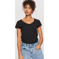 Koszulka z bawełny organicznej - Czarny. Czarne t-shirty damskie Reserved, l, z okrągłym kołnierzem. Za 24,99 zł.