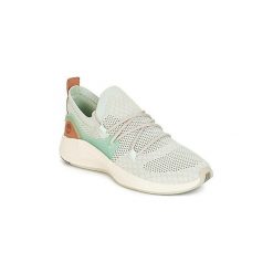 Buty Timberland FlyRoam Go Knit Chukka. Niebieskie trampki i tenisówki damskie Timberland, bez wzorów, bez zapięcia. Za 479,20 zł.