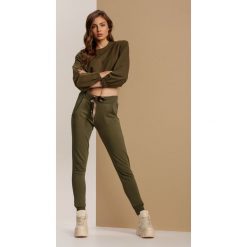 Khaki Spodnie Ginorless. Brązowe spodnie damskie Renee, s, z dresówki. Za 89,99 zł.
