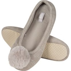 Soxo - Kapcie. Szare kapcie damskie marki Soxo, z materiału. Za 39,99 zł.