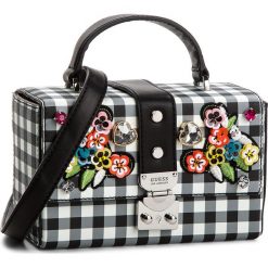 Torebka GUESS - HWGI66 9315 CHECKER. Białe torebki klasyczne damskie Guess, z aplikacjami, ze skóry ekologicznej. Za 519,00 zł.