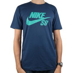 Nike SB Logo Tee 821946-451. Niebieskie t-shirty męskie Nike, s, bez wzorów, z bawełny, bez kołnierzyka. W wyprzedaży za 99,99 zł.