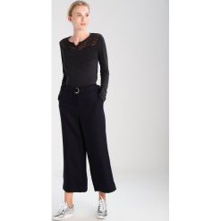 Bluzki asymetryczne: khujo VALMA Bluzka z długim rękawem washed black
