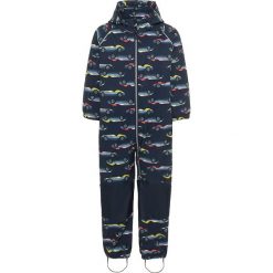 Kombinezon softshellowy w kolorze granatowym. Niebieskie kombinezony niemowlęce name it boys, bez wzorów, z polaru, bez rękawów, bez kaptura. W wyprzedaży za 149,95 zł.