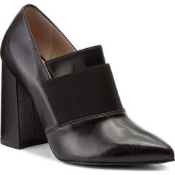 Półbuty SOLO FEMME - 14144-6A-G64/E45-04-00 Czarny. Szare półbuty damskie skórzane marki Solo Femme, na szpilce. W wyprzedaży za 229,00 zł.